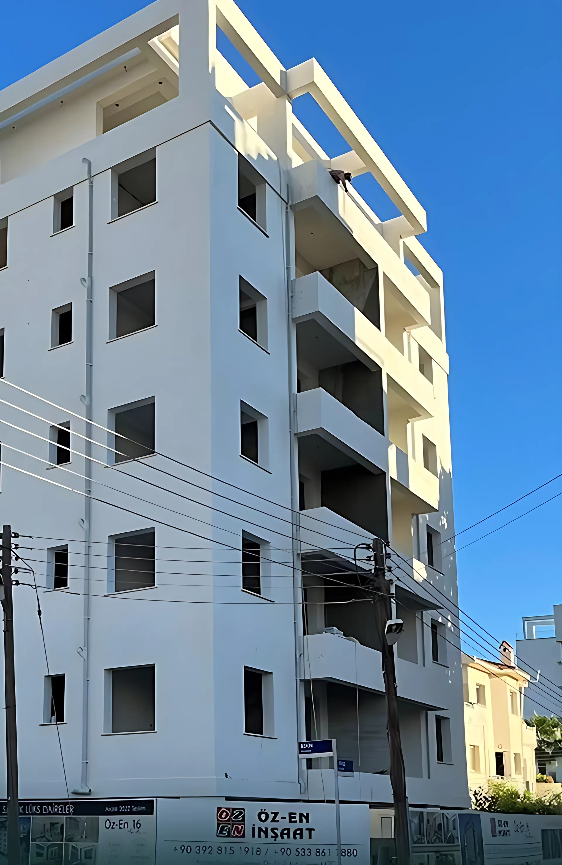 Öz-En 16, Kyrenia town centre